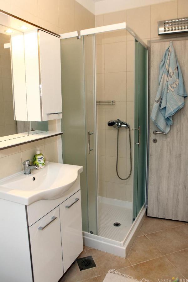 Nice Apartment Near The Sea Es3 Umag Dış mekan fotoğraf